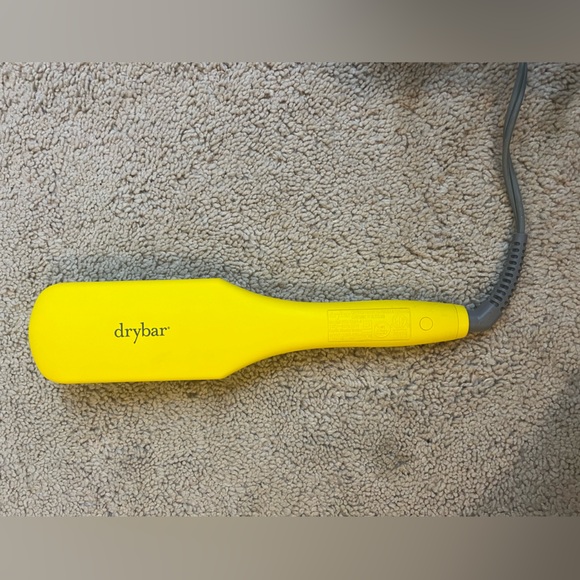 Drybar Other - Drybar Heated Straightening Brush
